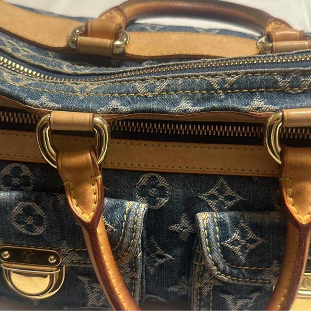Louis Vuitton Neo handbag denim